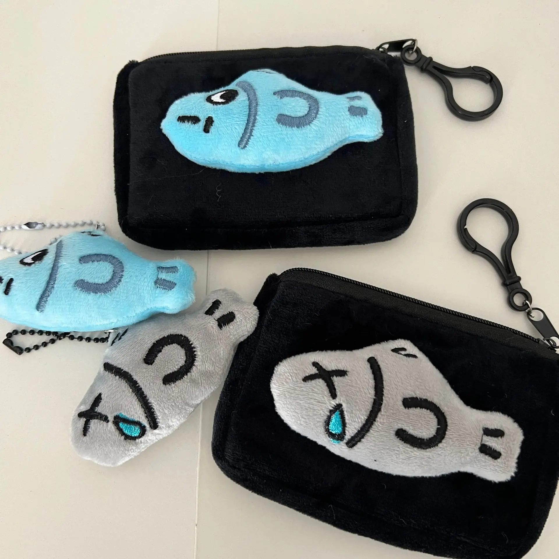 Plush Pendant Keychain High-Quality Cute Earphone Pouch Creative Cartoon Wallet Mini Cartoon Fish Coin Purse For Cute Birthday