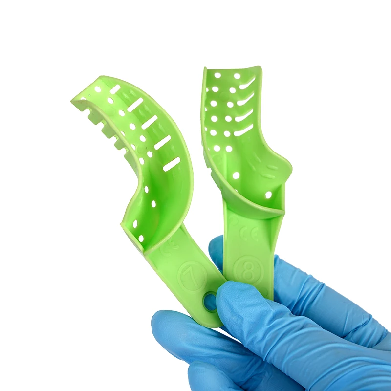 Dental Impression Trays Holder Disposable Plastic Denture Tray S / M / L Adult Children Teeth Plaster Tray Holder Oral Materials