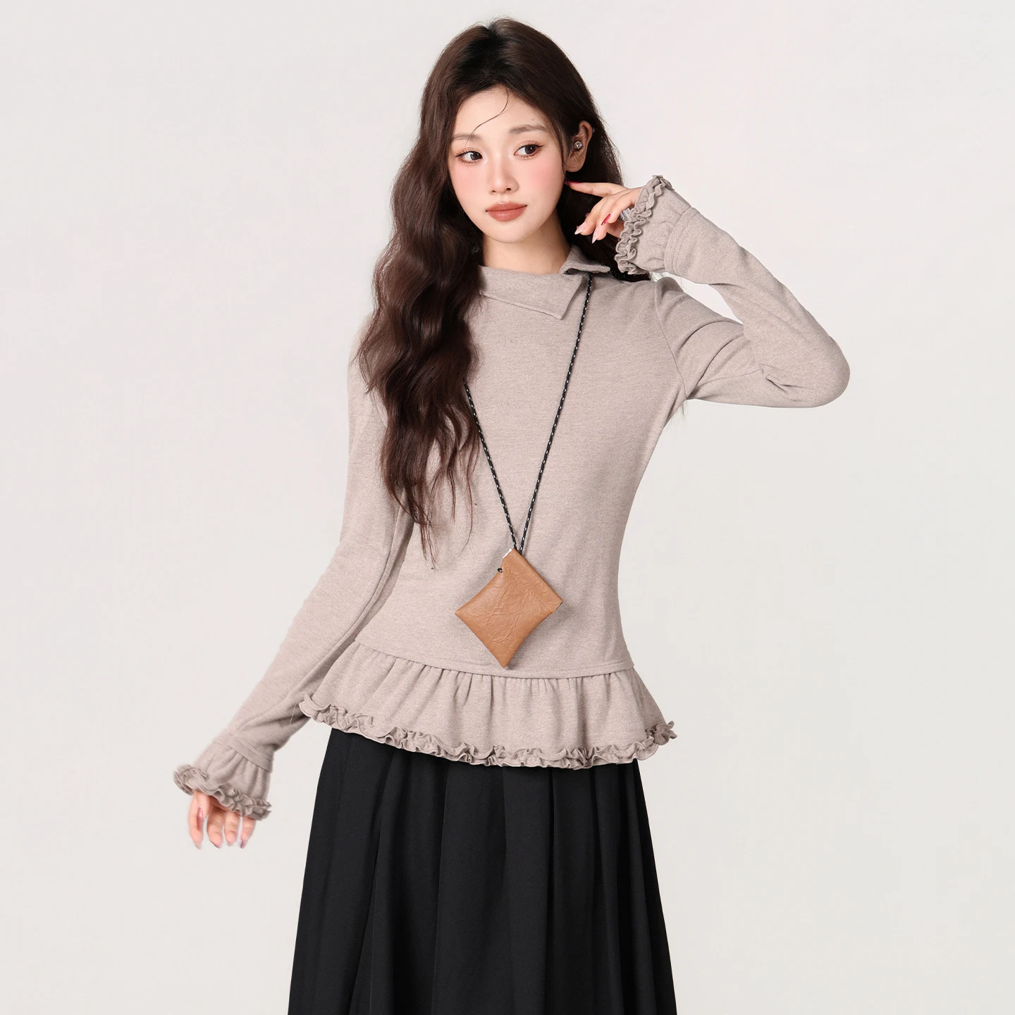 

Высокий воротник, черное кружево с грибком, футболка длиной до плеч с длинными рукавами, женский облегающий крой осень/зима, топ из внутреннего слоя