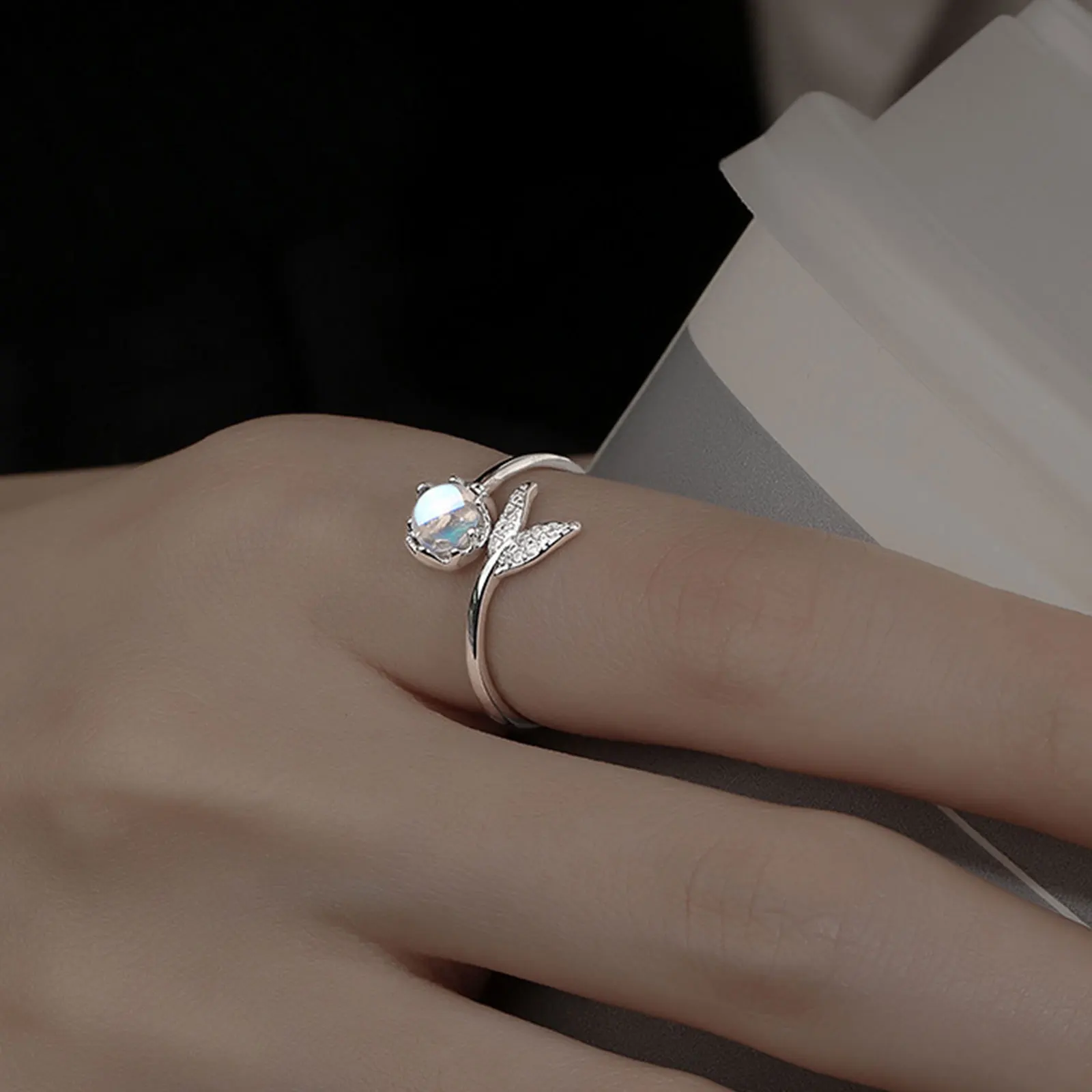 Women's Mermaid Tail Moonstone 925 Silver Ring