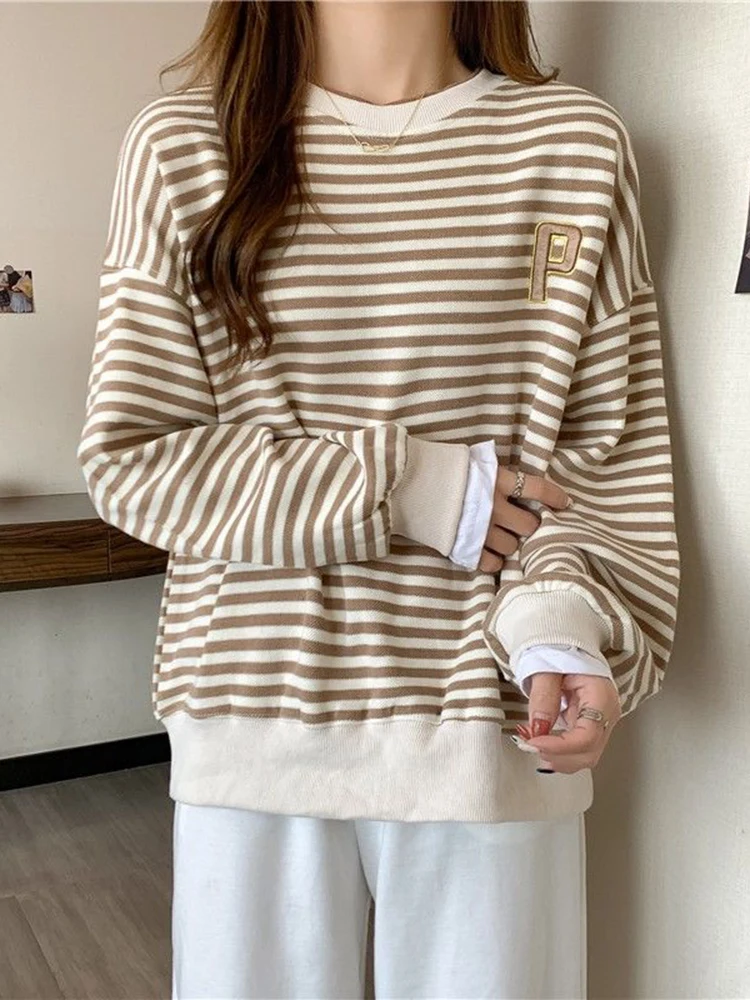 Zoki Casual Korean Loose Striped Sweatshirt Women Fashion Letter Embroidery Long Sleeve O Neck T Shirt Sweet Preppy Style Tops