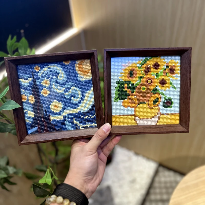 

Framed diamond painting 2024 new van Gogh starry sky sunflower novice DIY diamond sticker full of diamonds cross stitch setting