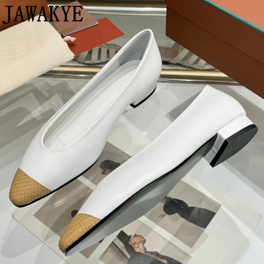 

Elegant Ladies Black Leather Flats Formal Career Shoes for Work Slip-on Pointed Toe Leather Loafers Daily Shoes 35-42