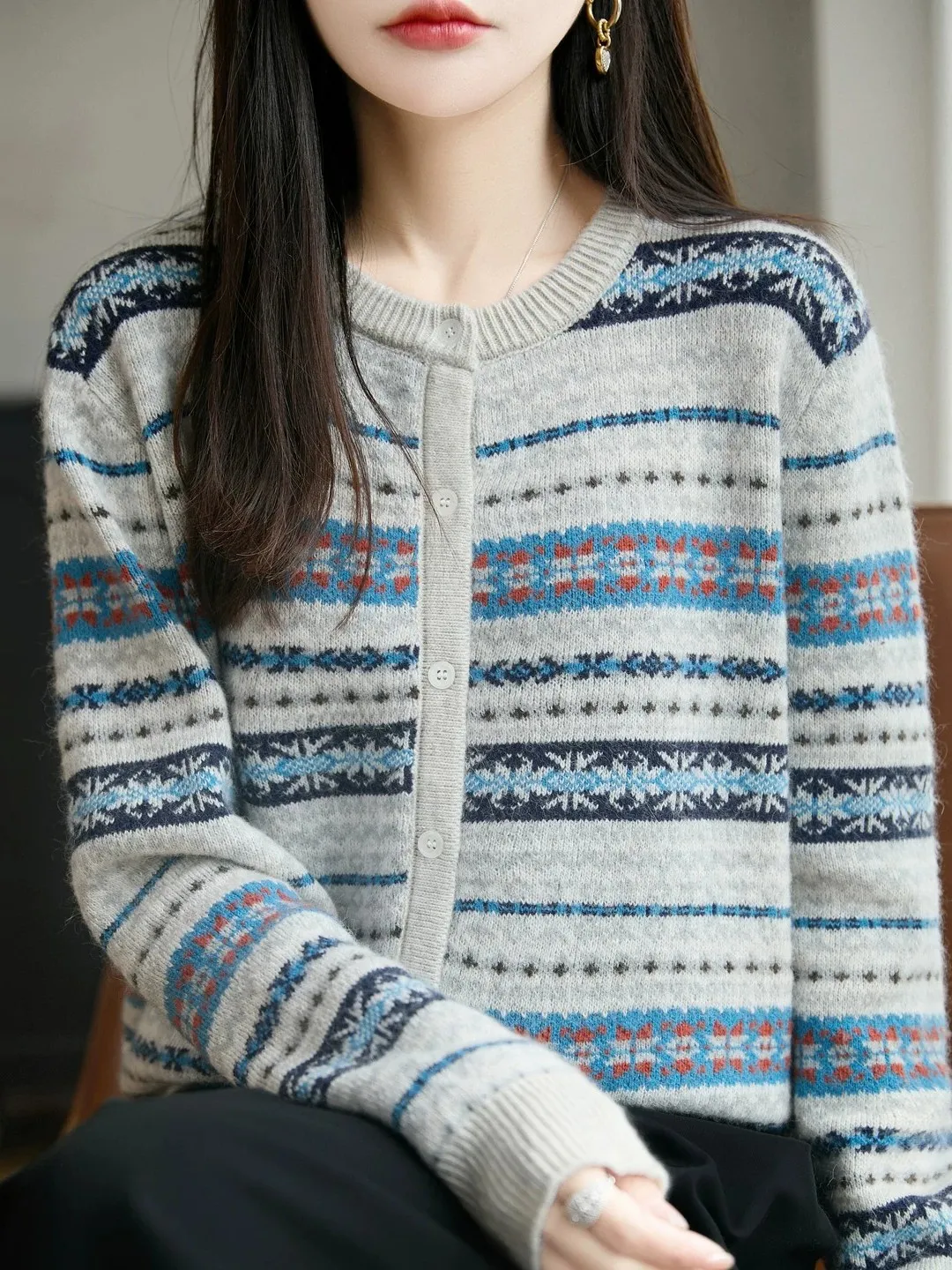 Fashionable Color Block Knitted Open Cardigan Women's Loose Long Sleeve round Neck Mommy Top Casual Style Polyester Fiber
