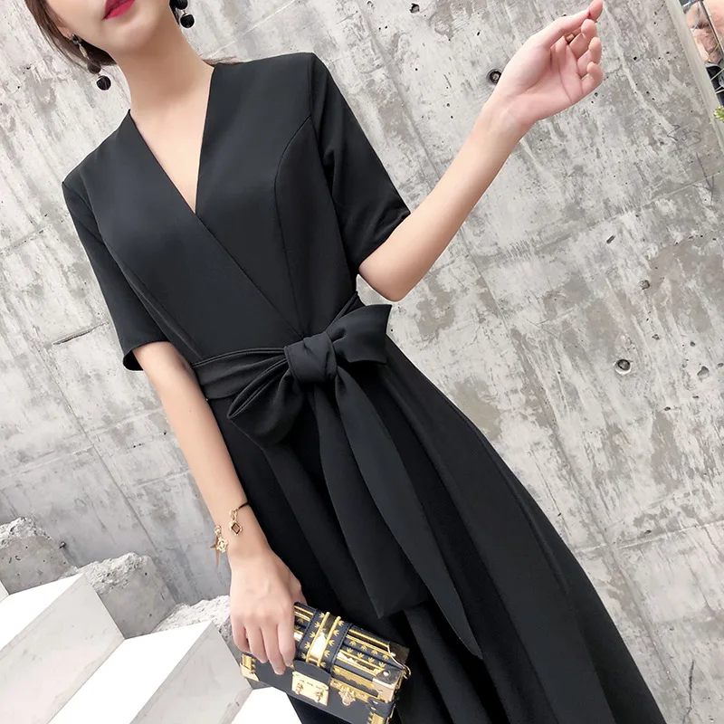 Abito da sera nero per donna Autunno Temperamento lungo Banchetto Smoking Abbigliamento da donna usuale