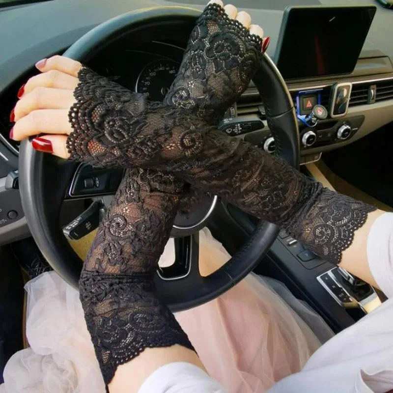 

Sexy Lace Flowers Arm Sleeve 1Pair Women Sunscreen UV Protection Gloves Elegant Travel Driving Fashion Arm Covers