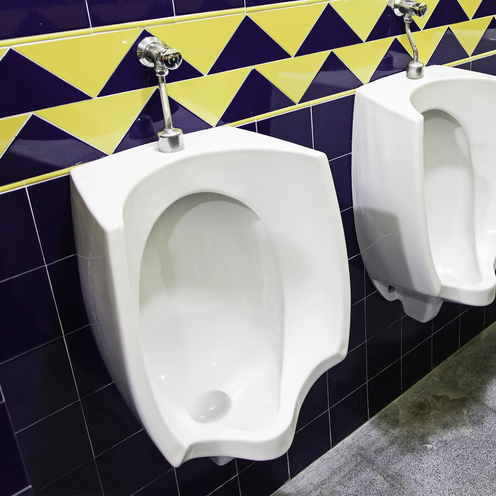 

Bathroom Urinal Strainer Plug Ceramic Drain Stopper Cover Minimizes Splash and Odor Ideal for Public Restrooms