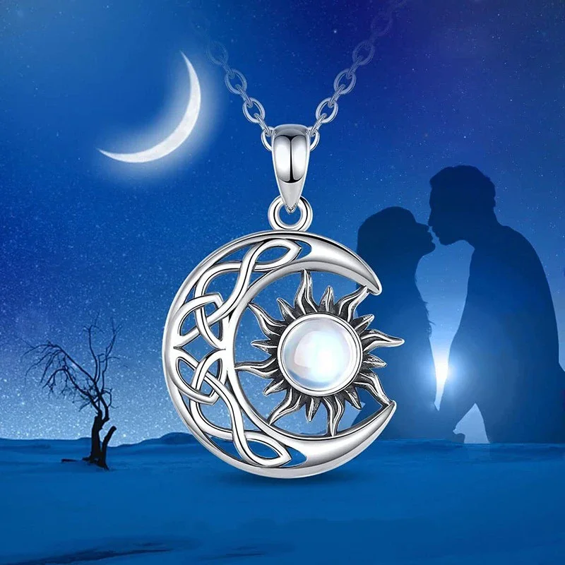 CAOSHI Vintage Sun and Moon Pendant Necklace for Women Delicate Design Jewelry for Anniversary Party Chic Accessories for Lady