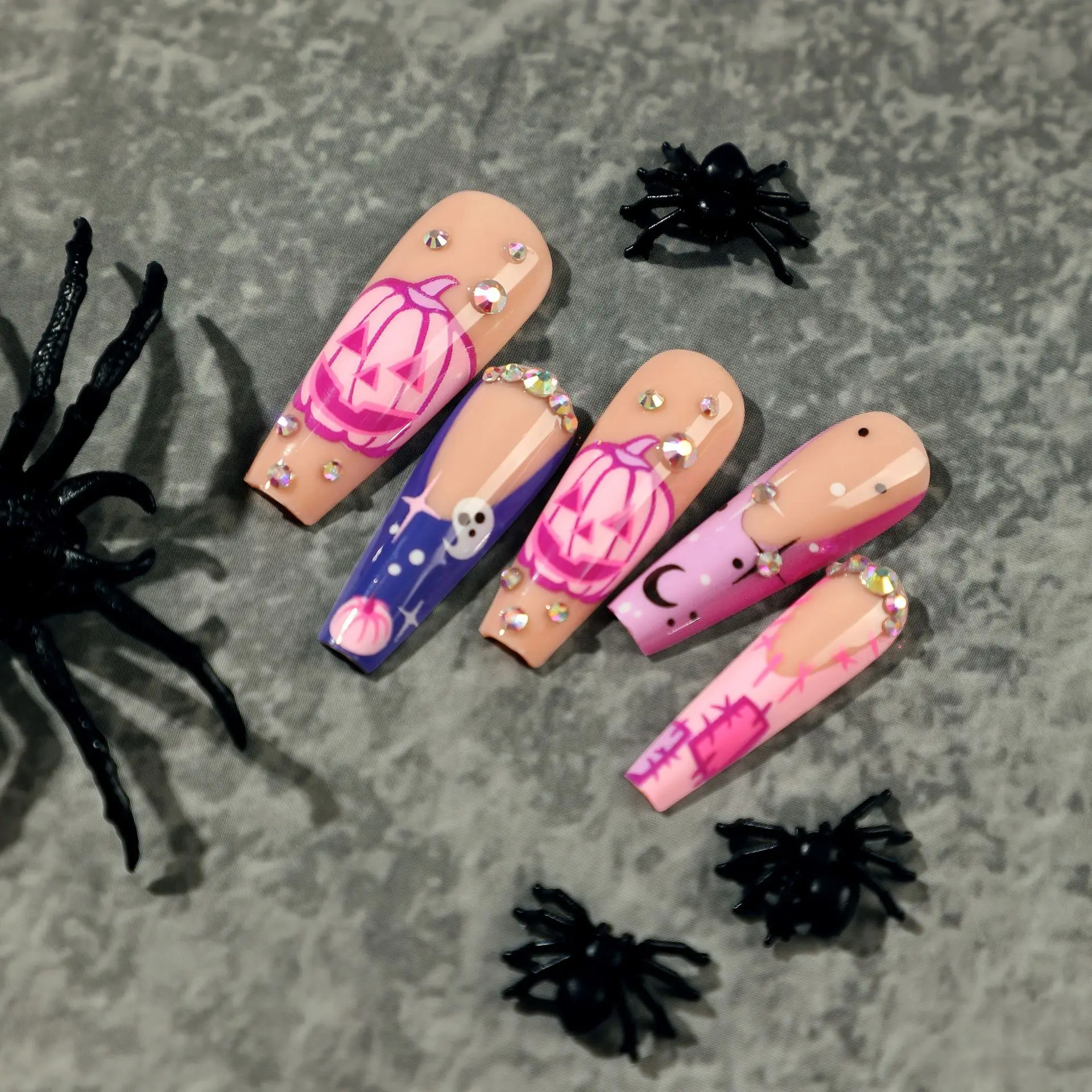 Uñas reutilizables de larga duración con diamantes de imitación para principiantes, tema de Halloween, fantasma, decoración de uñas, práctica