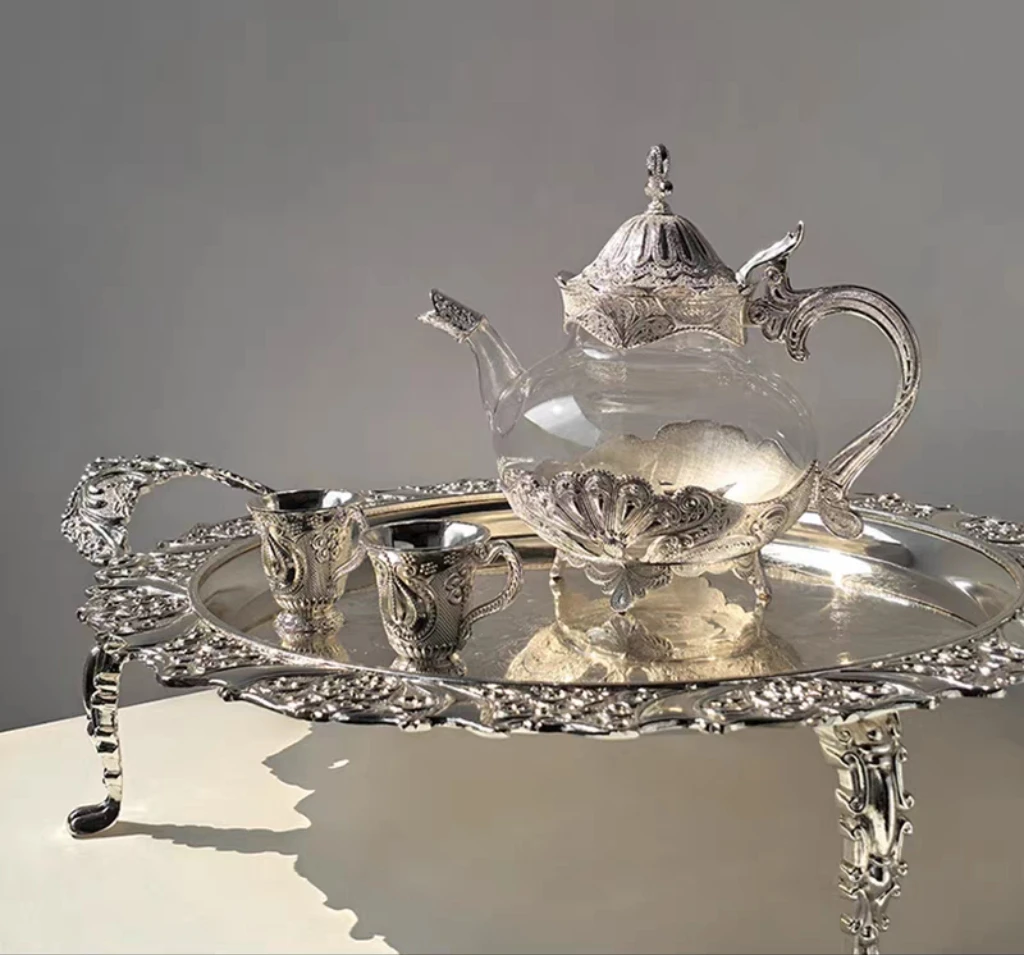 

Electroplated Silver Glass Teapot Heat-Resistant Beverage Server Kettle Perfect for Tea, Coffee & Cold Drinks