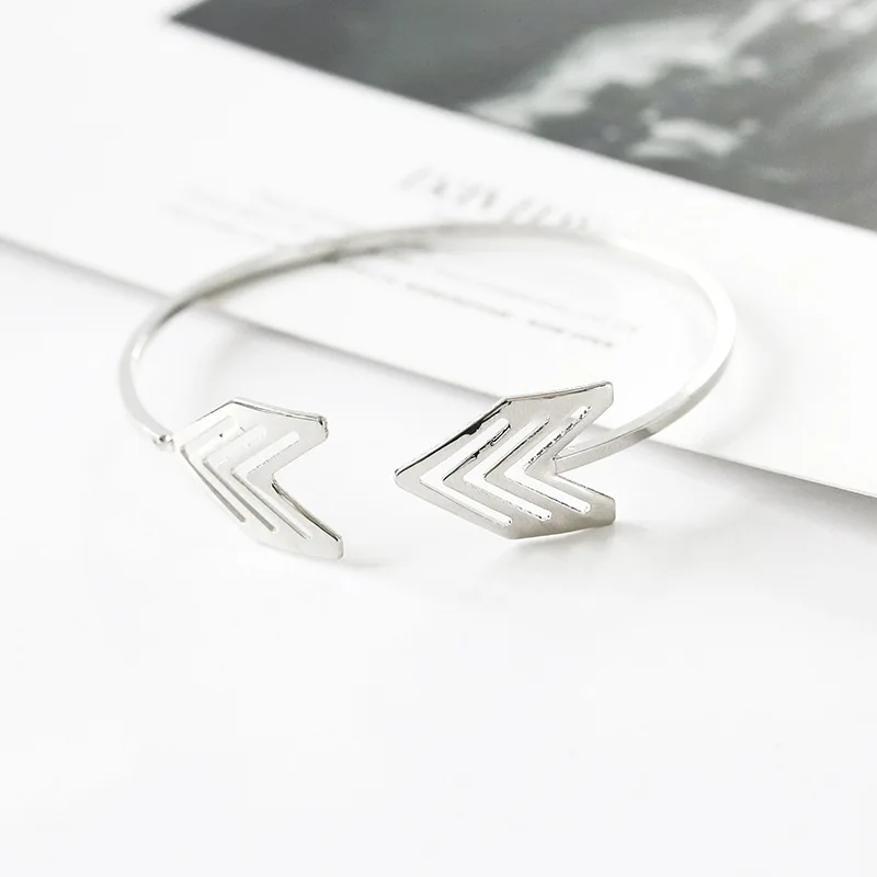 New INS Fashion Hollow Out Arrow Open Adjustable Cuff Bracelets For  Woman Man Punk Classic Party Jewelry Accessories