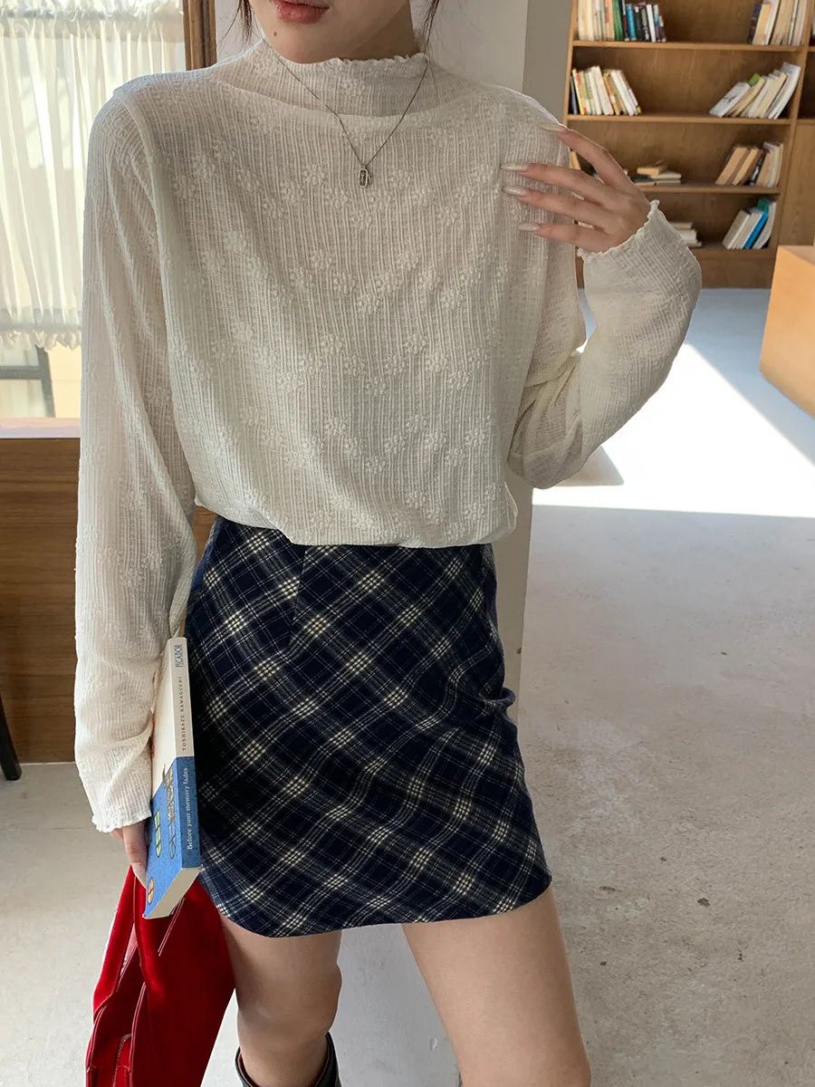 

Women's Winter 2025 Casual High Neck Pullover Lace Jacquard Long Sleeve T-Shirt Comfortable Fashionable Cold-Weather Top