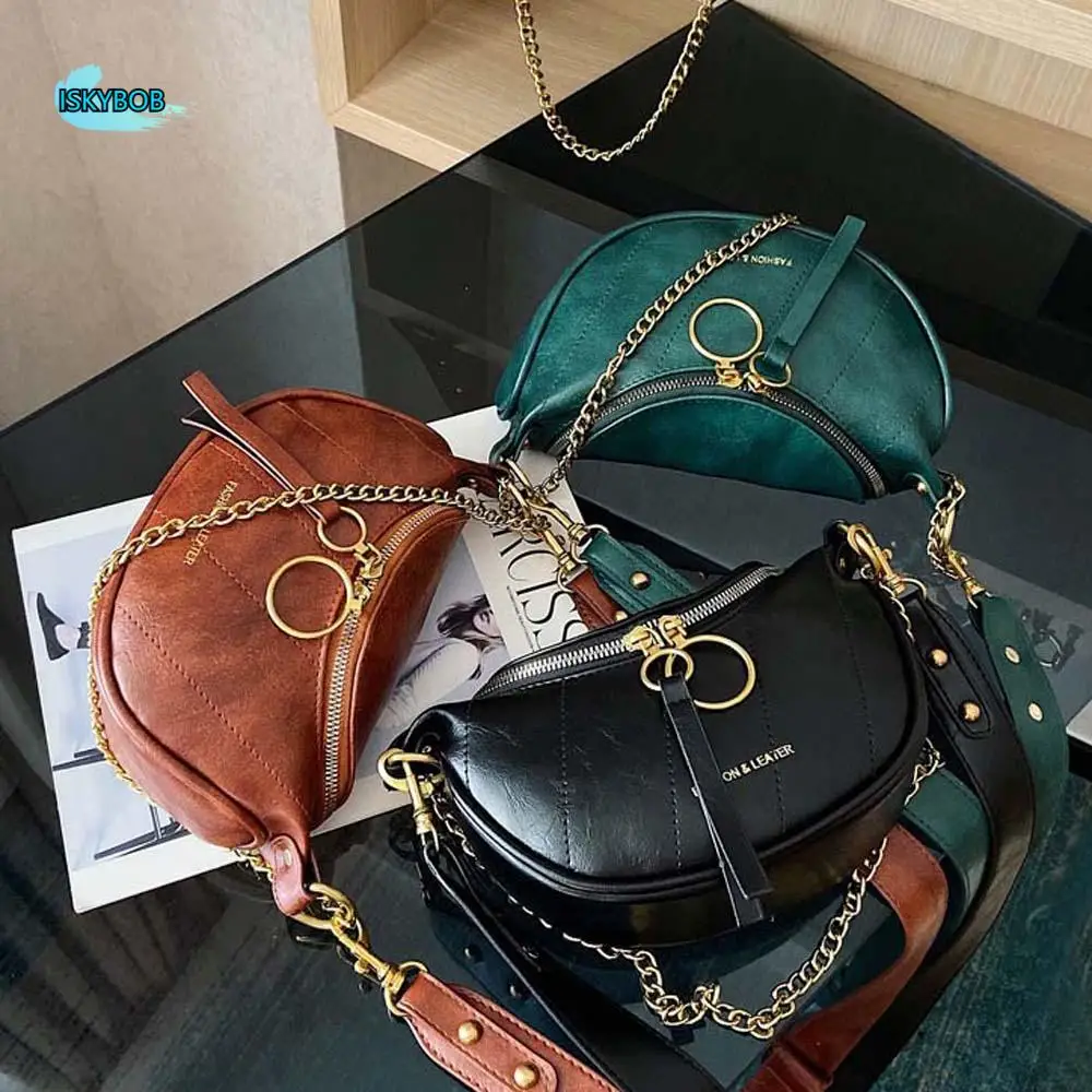 

Large Capacity Chain Saddle Handbag American Style Classic PU Dumpling Bag Solid Color Alloy Retro Crossbody Bag School