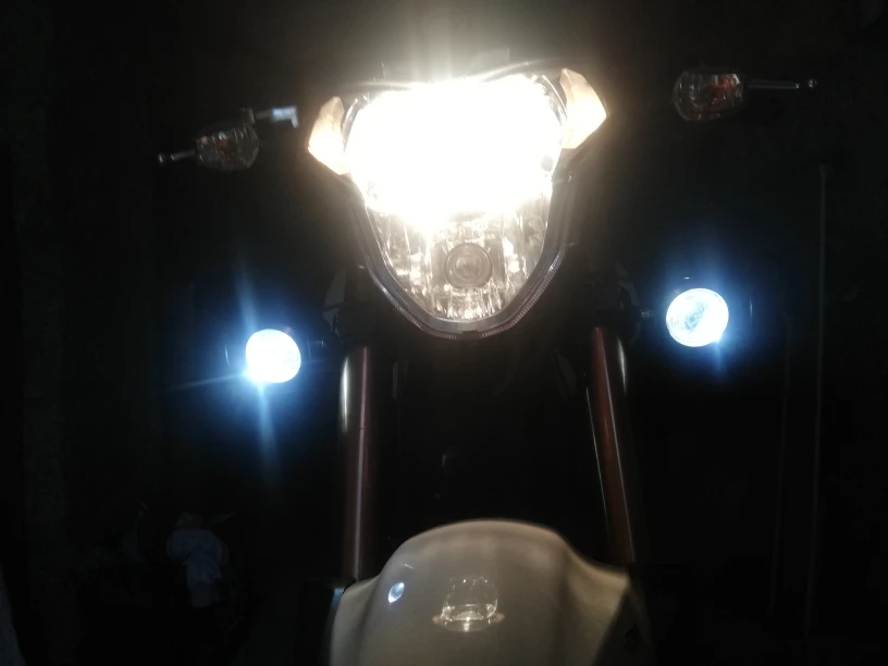 

Motorcycle FOR YAMAHA FZ1 FZ8 FZ6 FAZER FAZER600 FZ6S FZ6N FZ6S2 FZ6R S2 SJ6S FZ600 Headlights Front Spotlight Fog Lamp Foglight