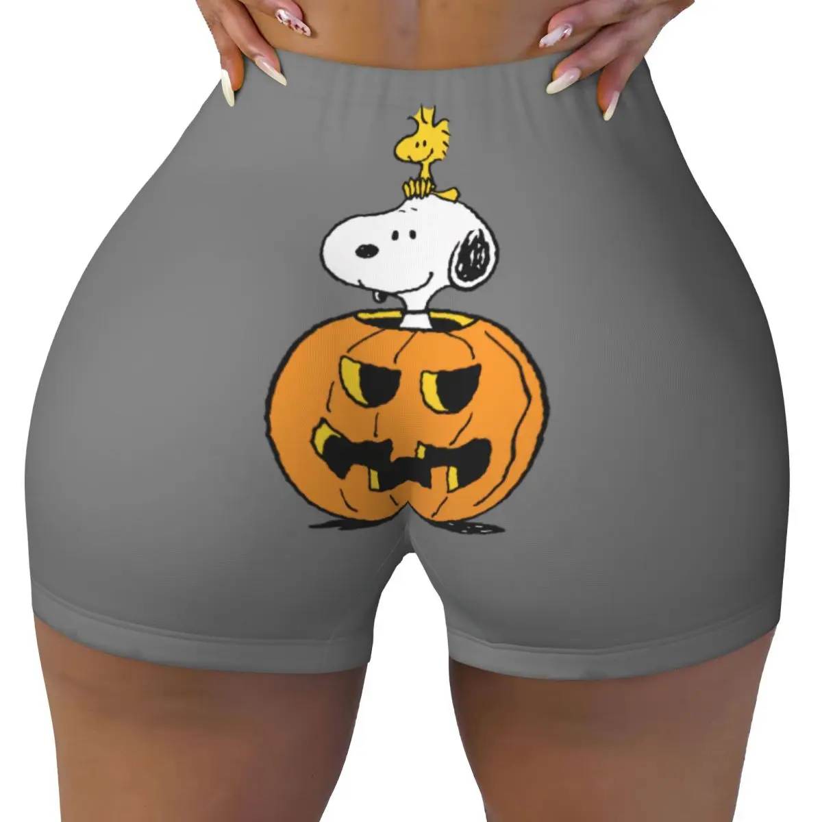 

Индивидуальные байкерские шорты для тренировок Snoopy Woodstock с тыквой для волейбола для женщин, спортивные шорты для йоги с рисунком комиксов и собаки