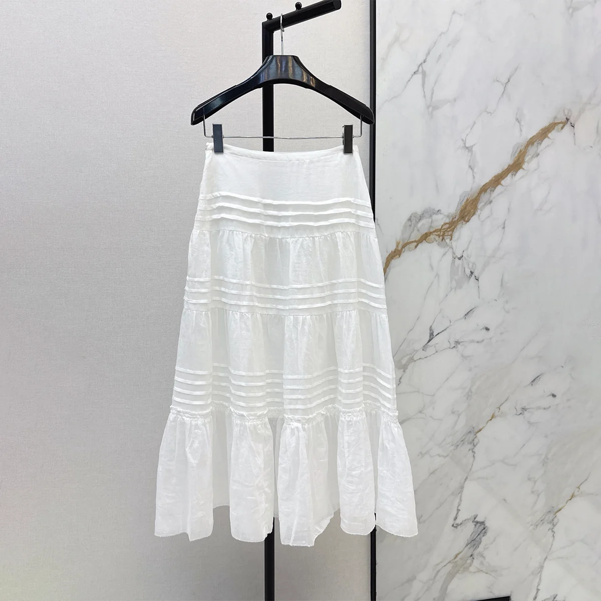 2026 High Quality New Women's Clothing White Half length Long Skirt with Rural Style--hb711