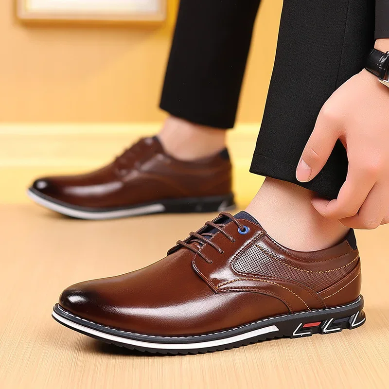 Sepatu kulit bisnis pria, Retro pria sepatu kasual Fashion sepatu kantor coklat ksatria sepatu elegan bernapas