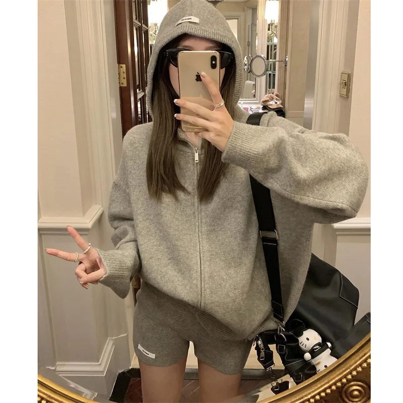 طقم نسائي رمادي للربيع والخريف بسيط للاسترخاء سترة صوفية محبوكة بقلنسوة + شورت طقم مكون من قطعتين #3