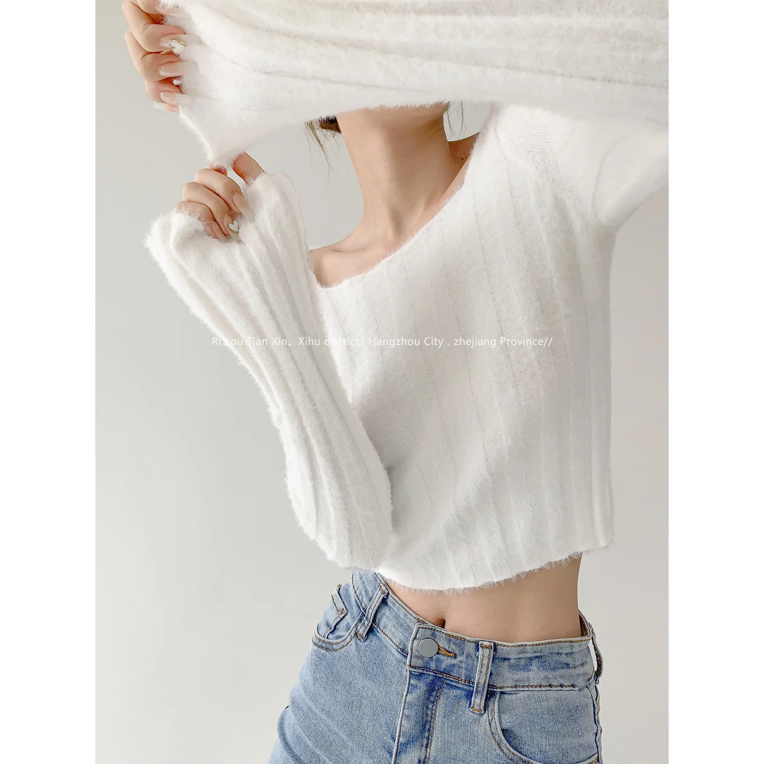 

Свитера Джемперы Женский свитер Женский тренд 2025 Рок Представление Металлические детали Сценический концерт Фестиваль Альтернатива Городской базовый