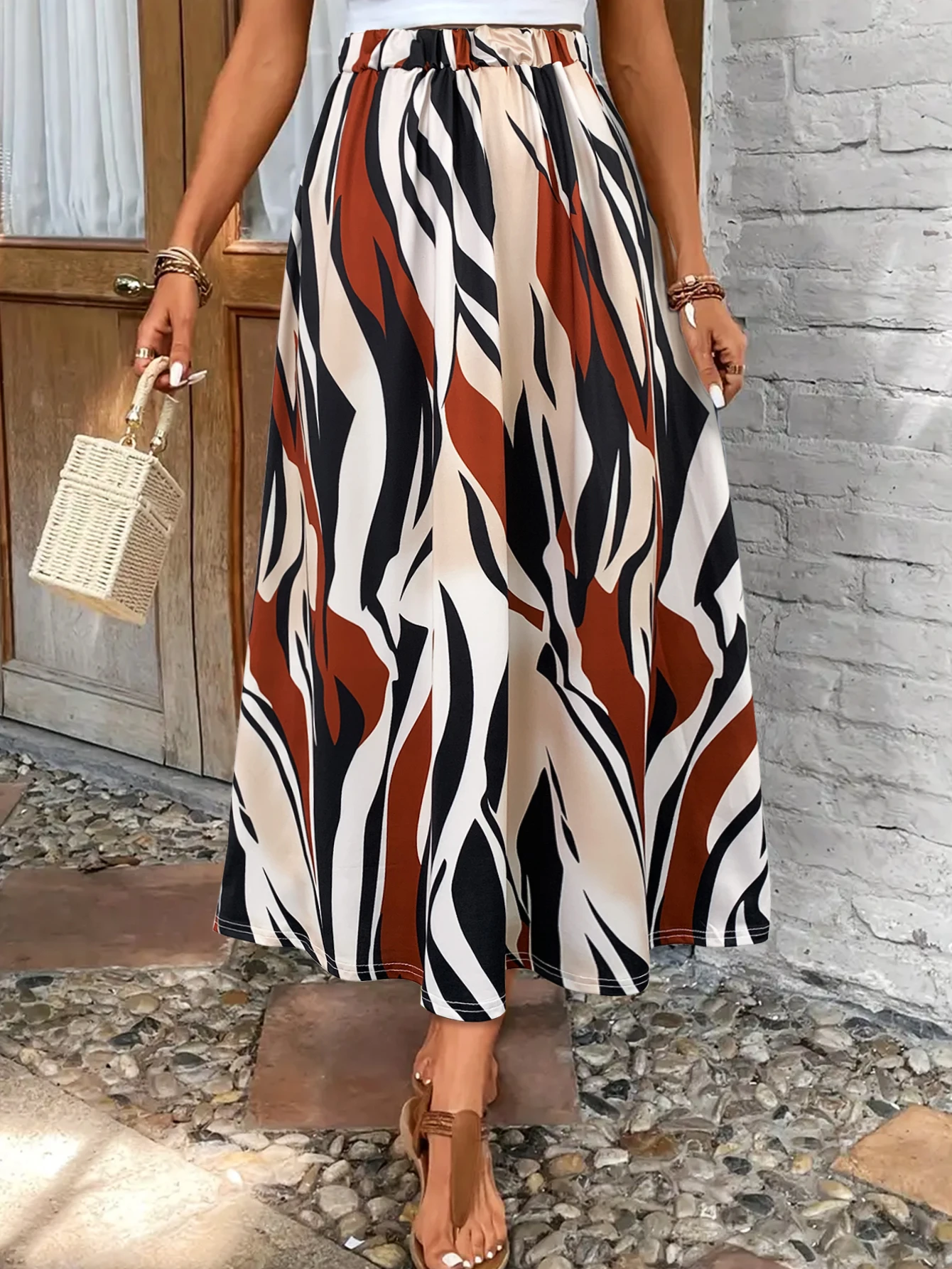 Jupe mi-longue taille haute avec poches pour femmes, imprimé rayé géométrique audacieux, décontracté, tendance et usage quotidien