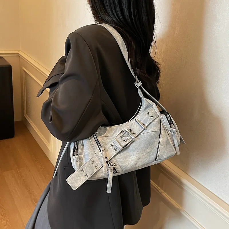 Women's Fashion Retro Studded Tote Bag Sweet Cool Edgy Shoulder Bag