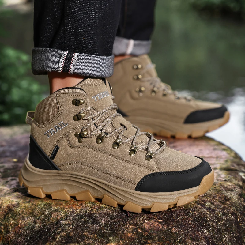 High-Top Leather Men's Boots Breathable Desert Combat Boots Outdoor Non-slip Hiking Boots Men Motorcycle Boots Work Ankle Boots