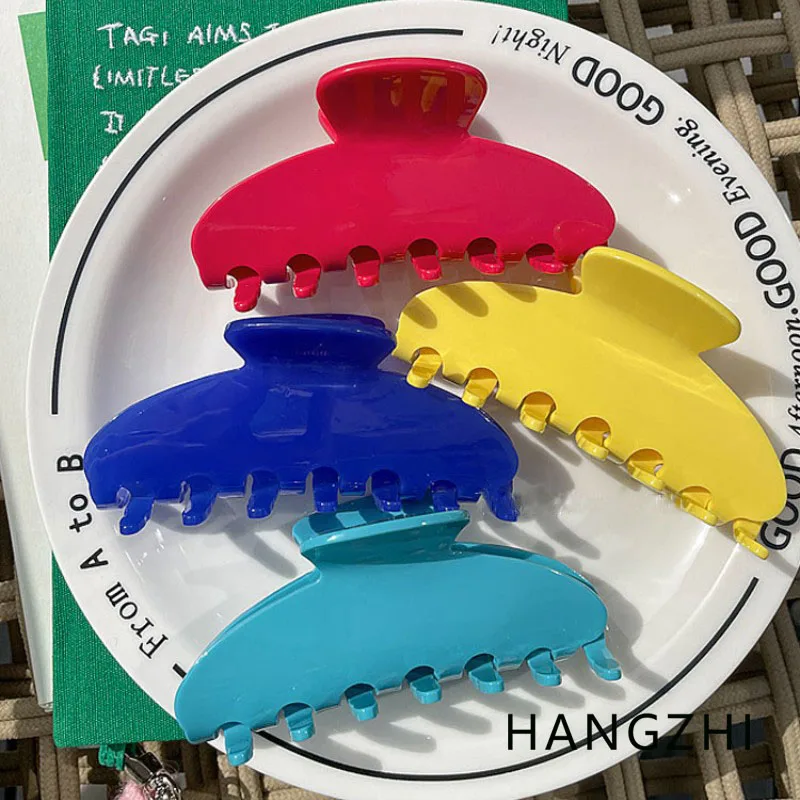 HANGZHI INES Solid Color Hair Clip Trendy Red Yellow Blue Simple Shark Claw for Women Girl Summer Daily Party Head Jewelry 2023