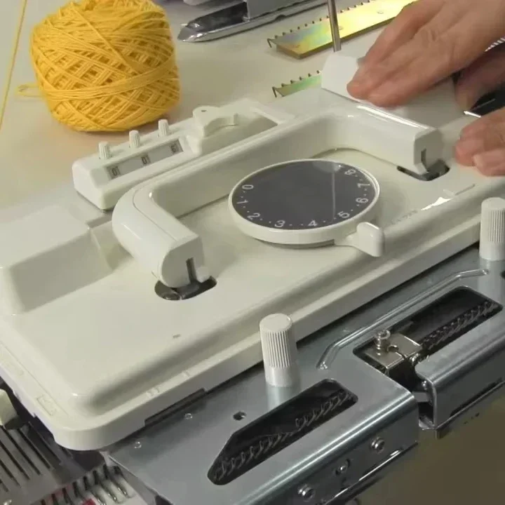 

Knitting Machine Accessories LC-2 Lace Carriage