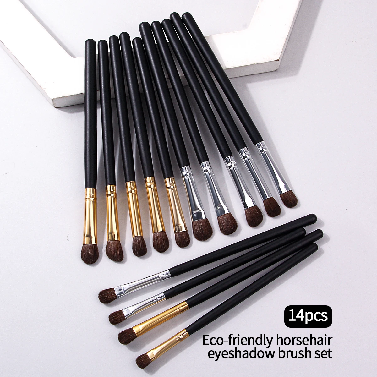 14 Pieces Wooden-Handled Eye Makeup Brushes, Eyeshadow Brushes and Eyebrow Brushes Are Multi-Functional Beauty Tools