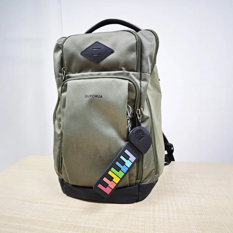 أداة ممارسة يدوية صغيرة على شكل جيتار قوس قزح لسطح المكتب طبلة يدوية من السيليكون قابلة للطي وبيانيكا مثالية لعشاق الموسيقى