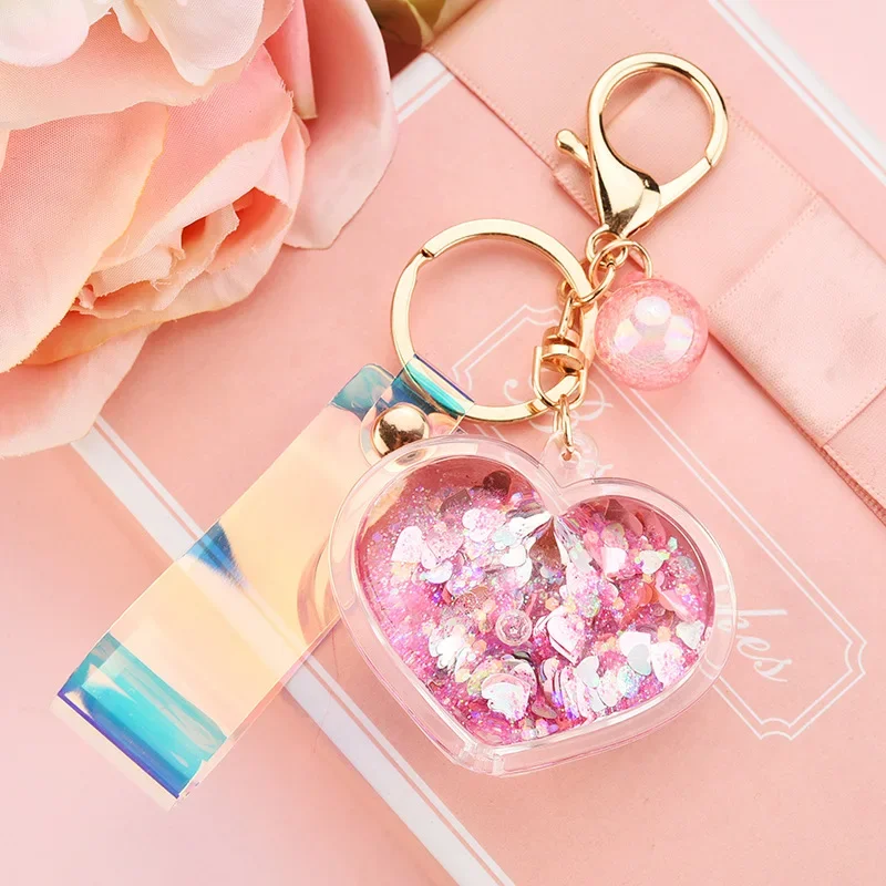 2025 New Valentine\'s Day Gift Love  Heart Key Chain Glitter Flowing Liquid Car Keyring For Women Bag Charm Lovely Cute Jewelry