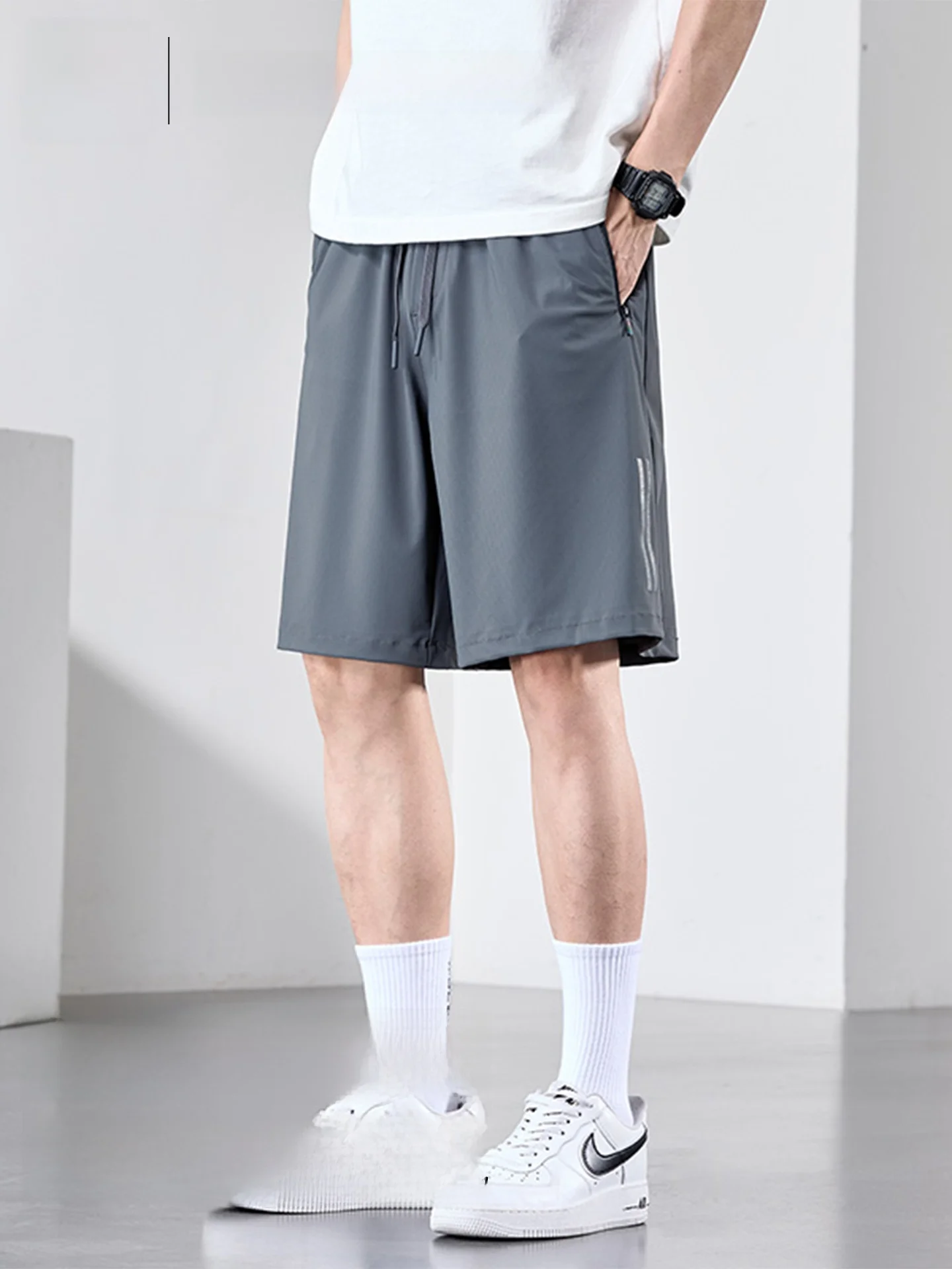 

Men's Summer Thin Ice Silk Cool Qui Dry Sports orts Loose Breathable Dstring Five-Quarter Casual Pants Running Cycling