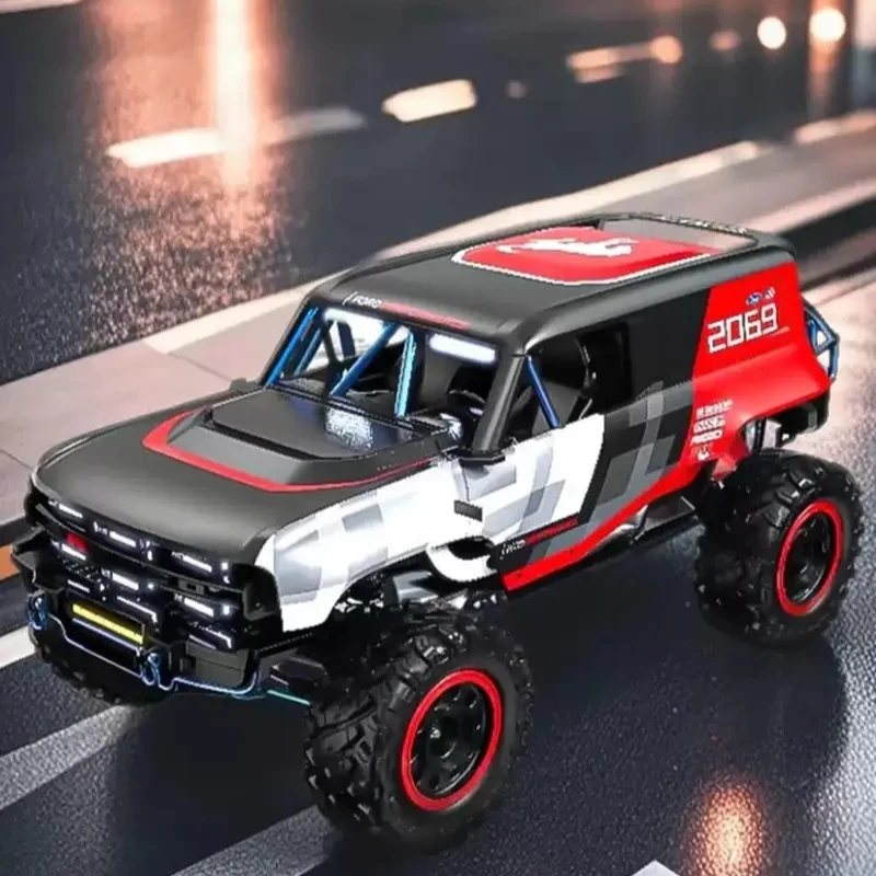 

MJX H12P Mustang 1/12 Альпинистский автомобиль RC Модель автомобиля с дистанционным управлением Высокоскоростной полноприводный имитация внедорожника RTR