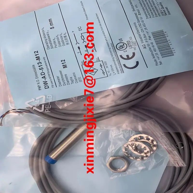 Integrated Circuit proximity switch  DW-AD-511-M12-120 DW-AD-512-M12-120 DW-AD-513-M12-120 DW-AD-514-M12-120   sensor  in stock