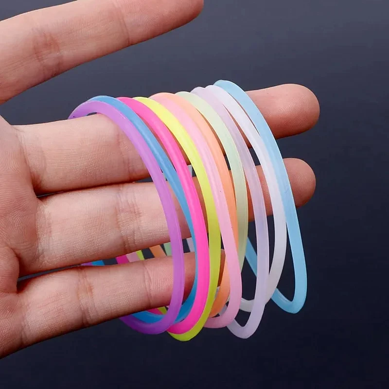 100pcs Candy Colors Silicone Bracelets Luminous Rubber Band Wristband Glow in Dark Elastic Hairband Scrunchie Bangle Accessories