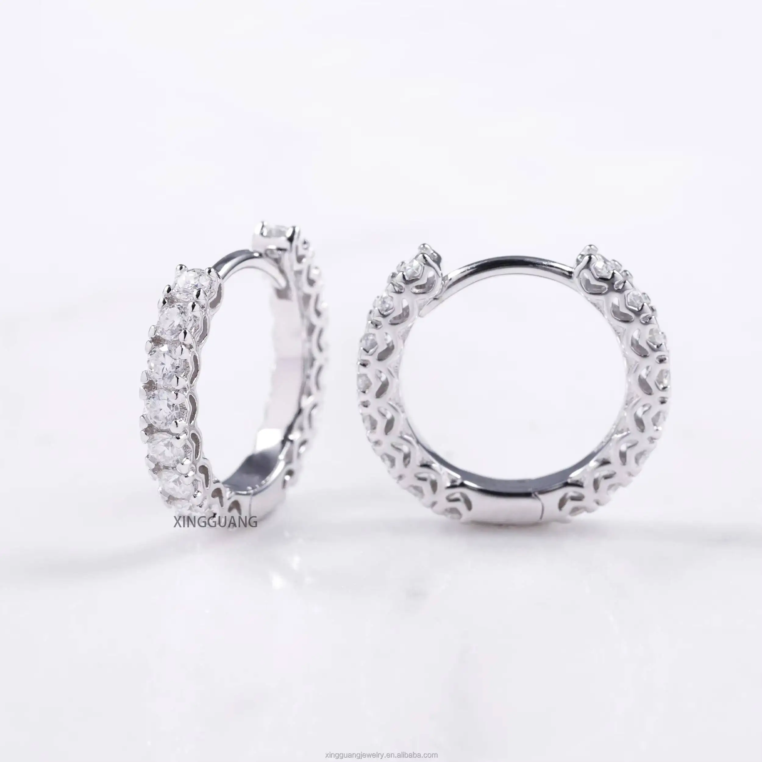 boucles-d'oreilles-classiques-tendance-en-diamant-en-argent-sterling-925-pour-femmes-clous-d'oreilles-en-moissanite-vvs-bijoux-de-mode