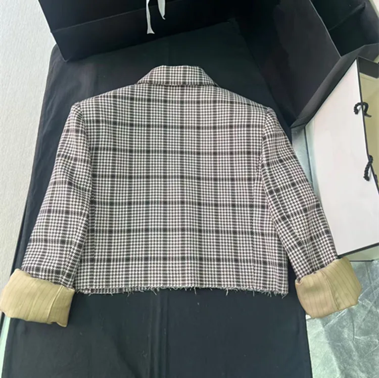 Customization European women's clothing - new styles for summer 2026 Long-sleeved single-breasted plaid tweed coat