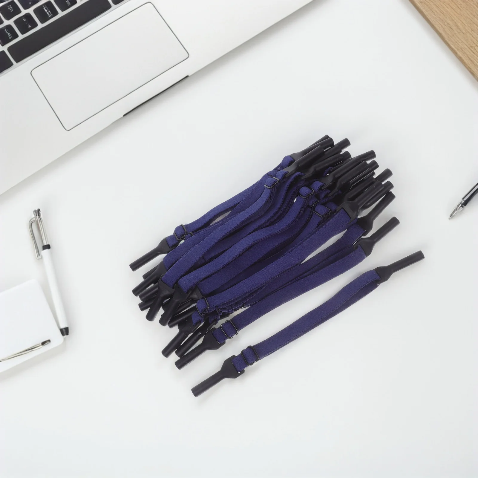 Рисунок 2 - веревка для очков