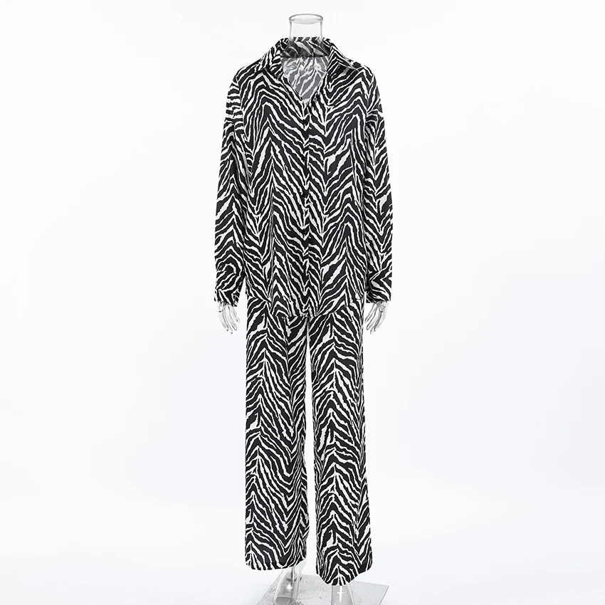 

Hiloc Casual Zebra Print Woman Home Pajama 2-Piece Suit Autumn Woven Long Sleeve V-Neck Blouse Outfit Soft Thin Floor-Length Set