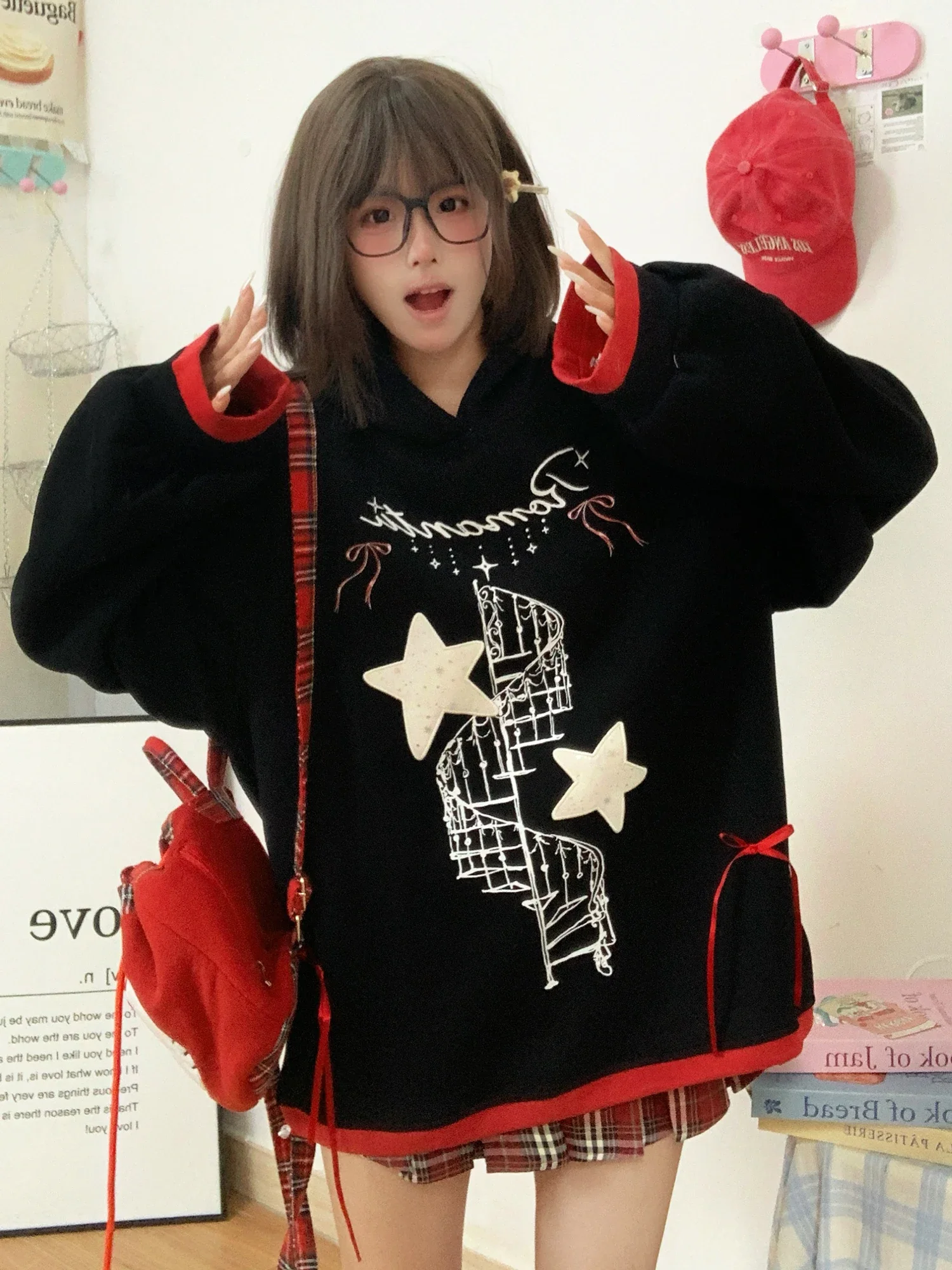 

Oversized Graphic Print Contrast Ribbon Bow Hooded Hoodie Women's Sweatshirts y2k korean cute grunge goth harajuku 2000s kawaii