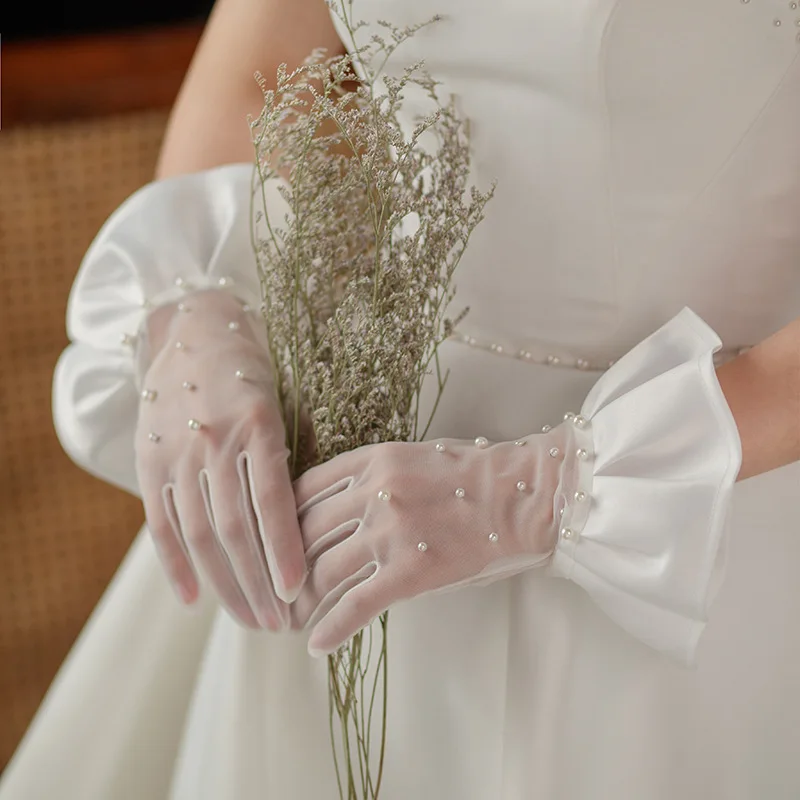 Elegant Short Beaded Wedding Gloves Bridal Wedding Dress Accessories