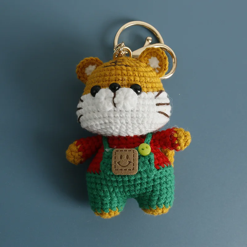 Gehäkelter Tier-Schlüsselanhänger, niedlicher handgewebter Anhänger, kreativer Mini-Stricktier-Schlüsselanhänger, Geschenk für Freunde – Detail 6