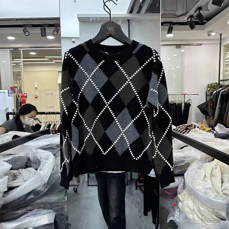 

2024 Autumn Winter New Contrast Plaid O-neck Sweaters Comfortable Warm Soft Wool Pullovers Women's Vintage Loose Knitted Jumper