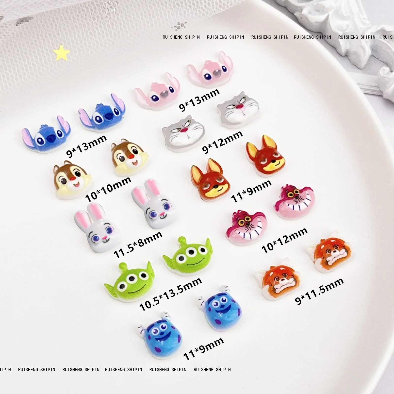 50Pcs Mini Cartoon Animal Cute Nail Charms 3D Resin Big Eared Monster Fox Rabbit DIY Scrapbook Nail Phone Case Crafts Deco Parts