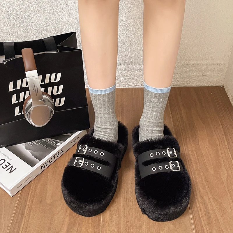 شباشب نسائية خارجية بغطاء للرأس من الفرو لخريف وشتاء 2025 بكعب عالٍ مع شباشب باوتو قطنية مريحة.