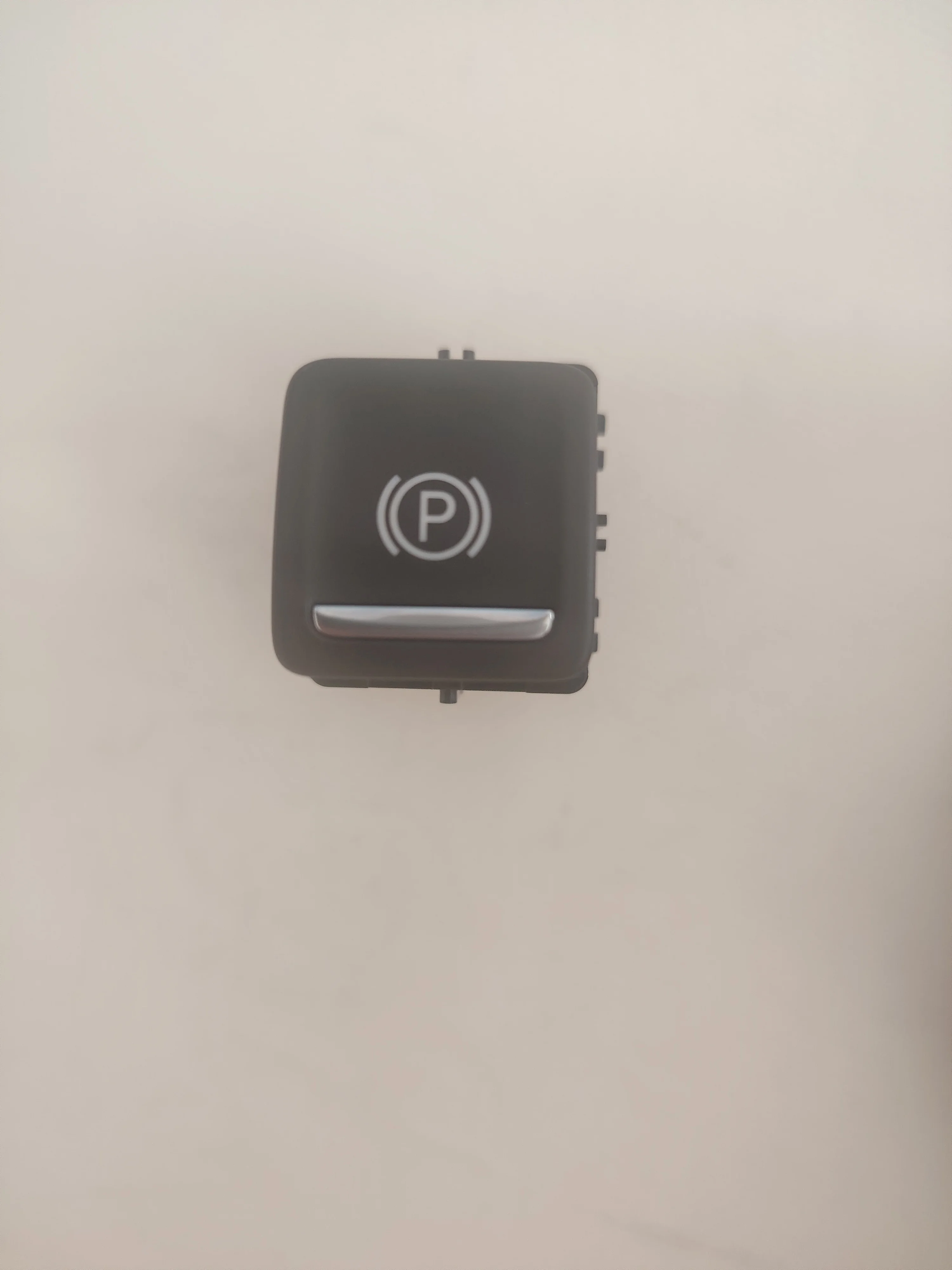 

85618948 23386912 Parking Brake Switch Parking Brake Control Switch Handbrake Switch Suitable for Buick Cadillac Gl8S Ct6 Xt5 Xt6 Enclave Models