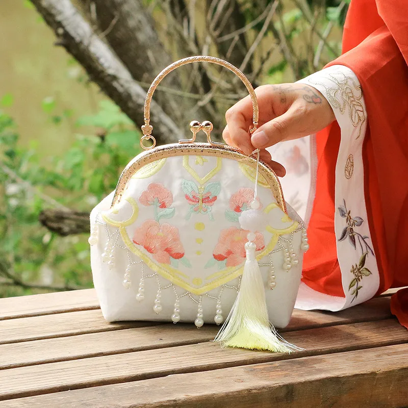 Original Handmade Chinese Style Handbag Fairy Embroidery Bags Ladies Pearl Tassel Ancient Style Messenger Hanfu Bag for Women