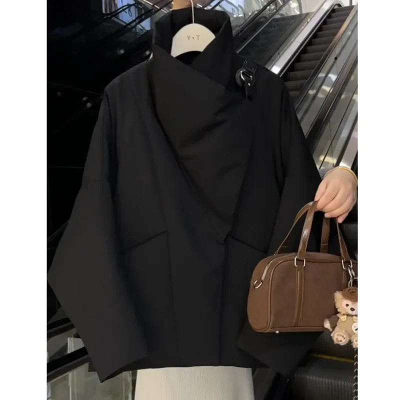 Kurze, mit Baumwolle gefütterte Jacke mit großem Revers, Damenmantel, Herbst-Winter 2022, neuer High-End-Lose, warm, schick, Brot-Kleidungsmantel