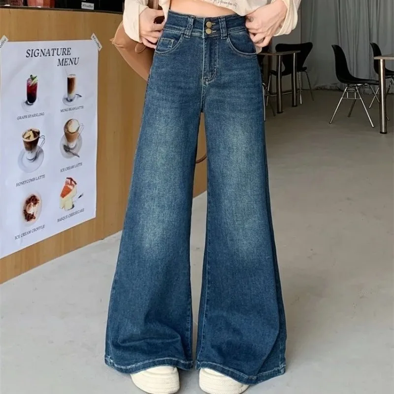 جينز عالي الخصر واسع الساق فضفاض مناسب 2025 موضة سراويل جينز مريحة تمتد Bootcut السراويل للنساء لباس غير رسمي كل يوم