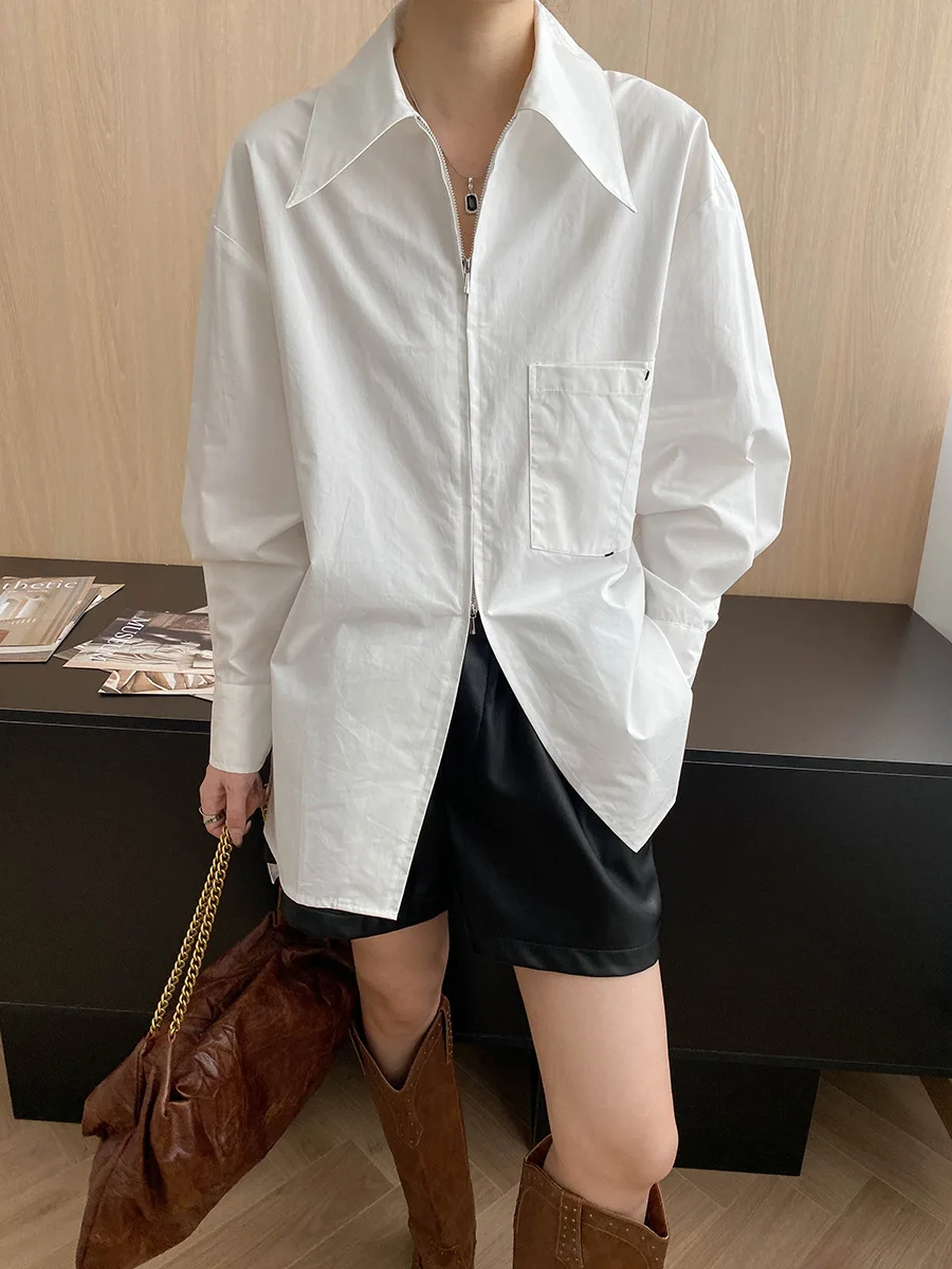 

Early autumn new blogger style design, double zipper pointed collar temperament, casual layered shirt